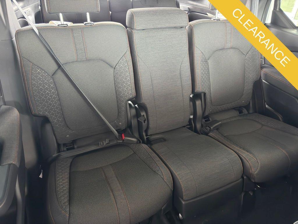 new 2025 Honda Pilot car, priced at $42,384