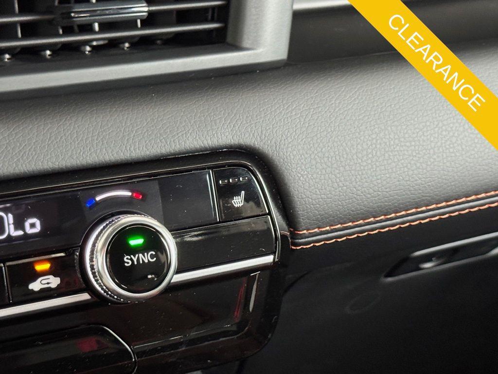 new 2025 Honda Pilot car, priced at $42,384