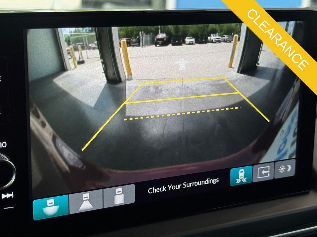 new 2025 Honda Pilot car, priced at $45,870