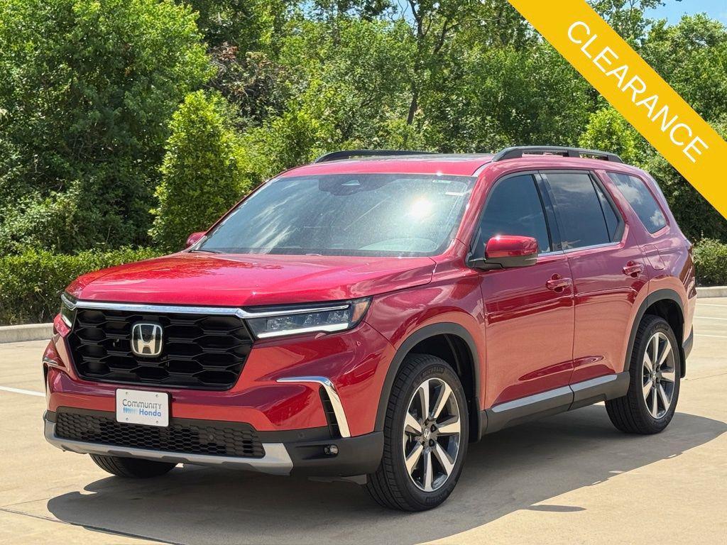 new 2025 Honda Pilot car, priced at $45,870