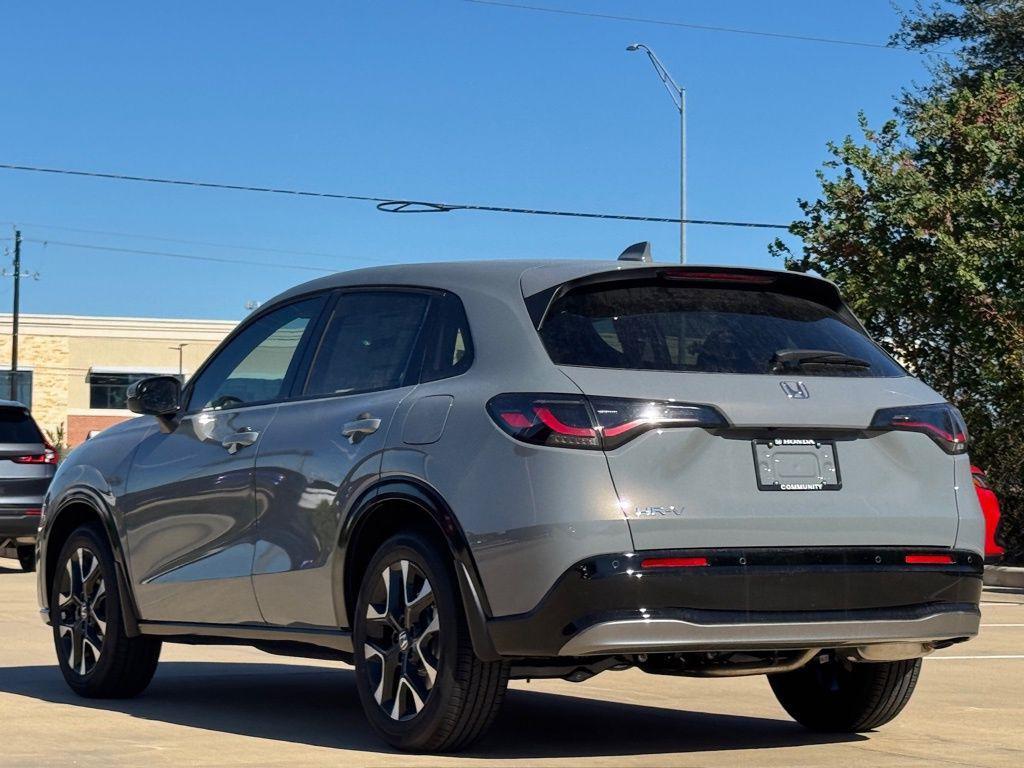 new 2026 Honda HR-V car, priced at $31,955