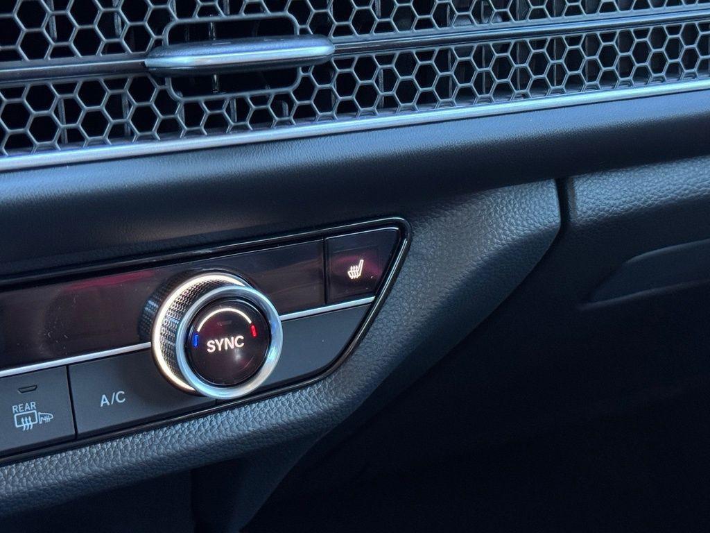 new 2026 Honda HR-V car, priced at $31,955