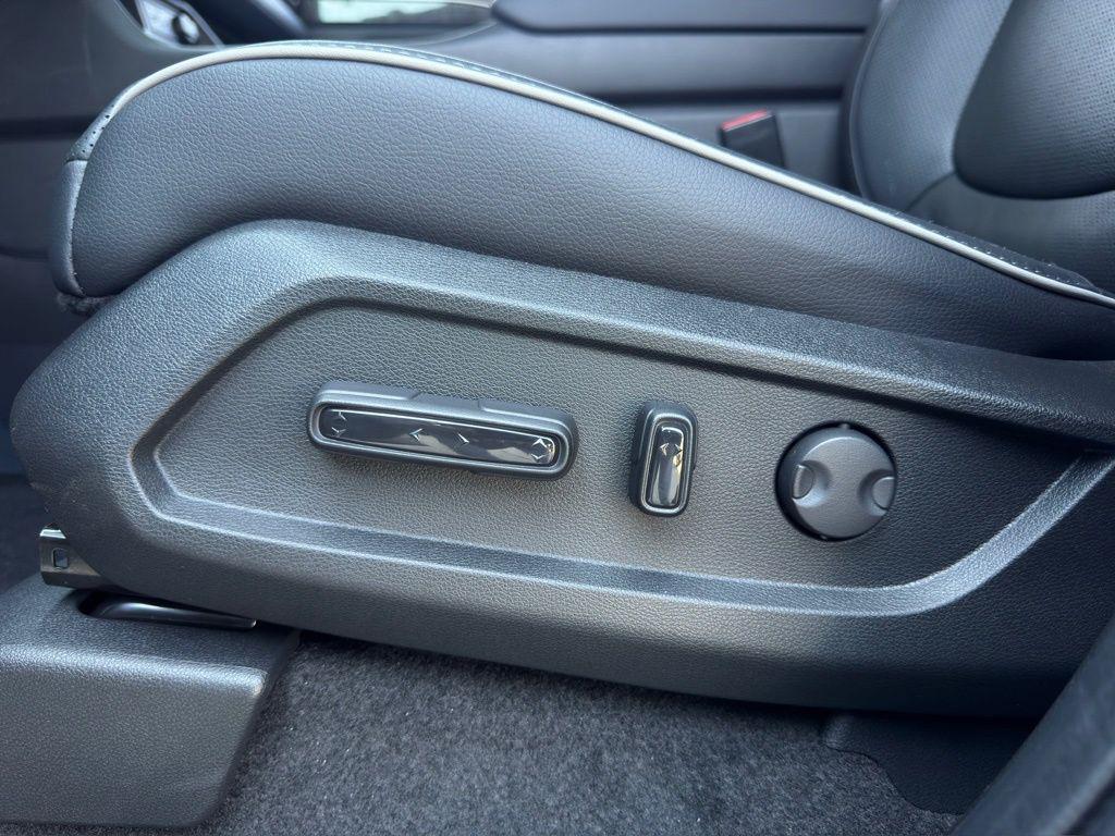 new 2025 Honda Pilot car, priced at $55,030