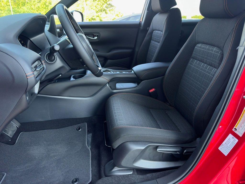 new 2026 Honda HR-V car, priced at $29,450