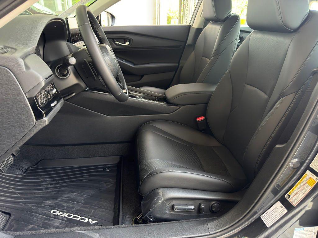 new 2025 Honda Accord Hybrid car, priced at $36,090