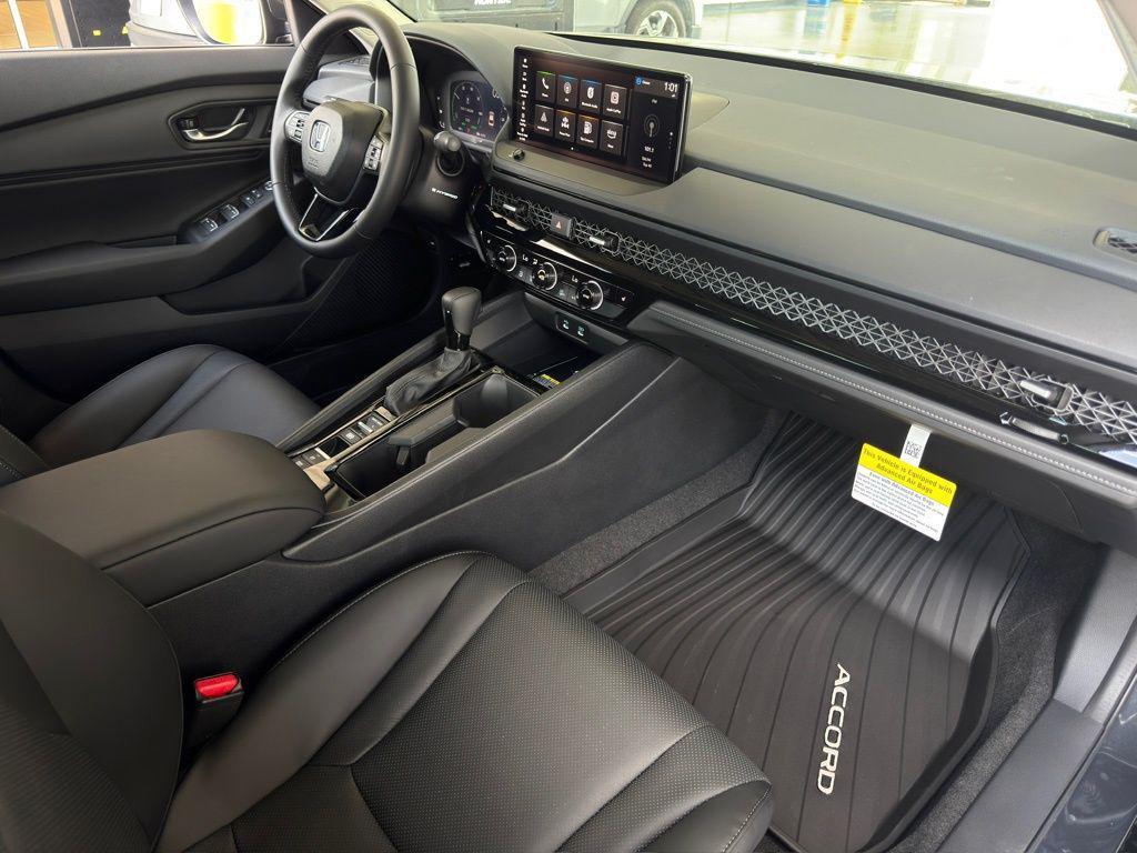 new 2025 Honda Accord Hybrid car, priced at $36,090