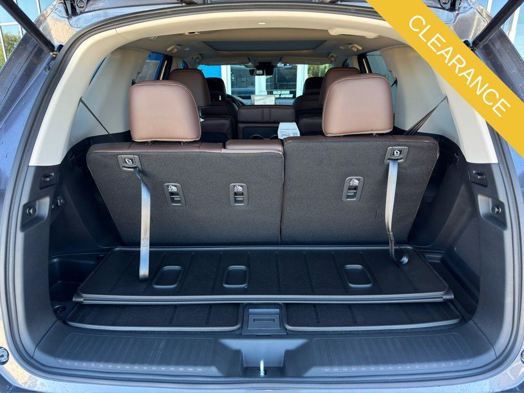 new 2025 Honda Pilot car, priced at $54,575