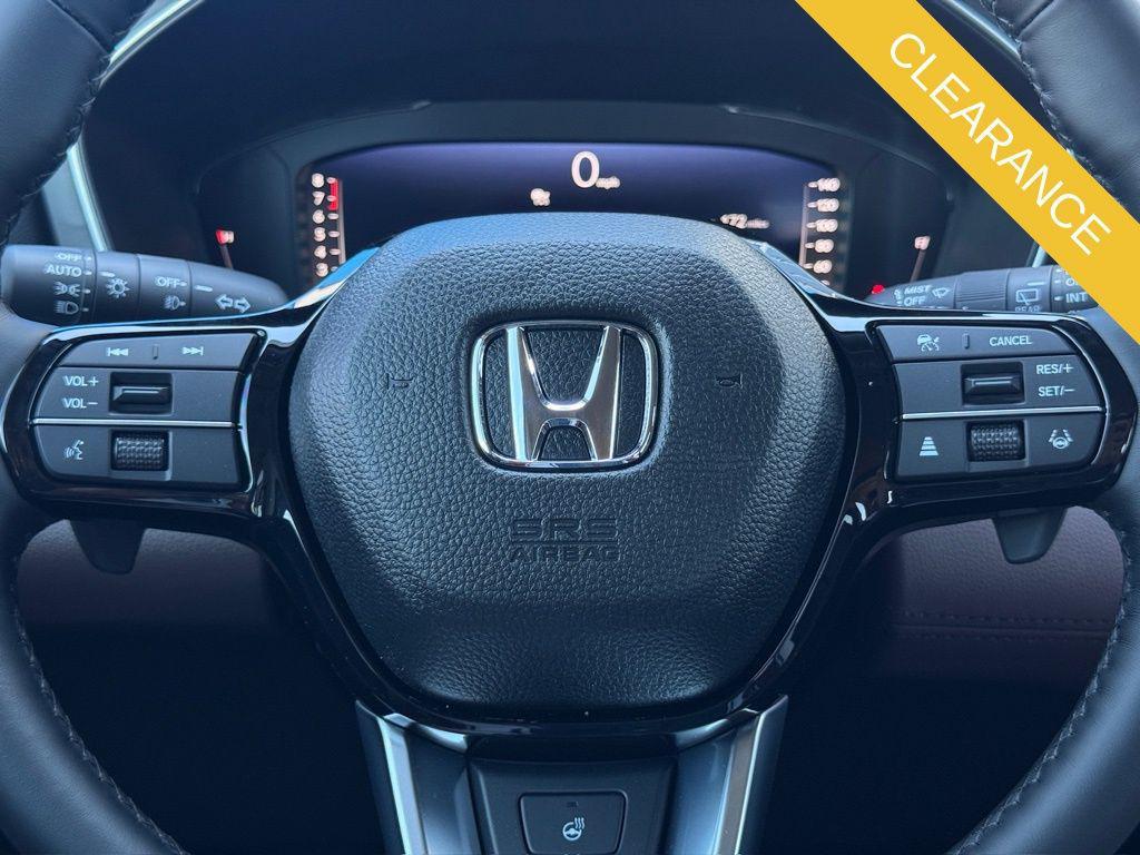 new 2025 Honda Pilot car, priced at $54,575