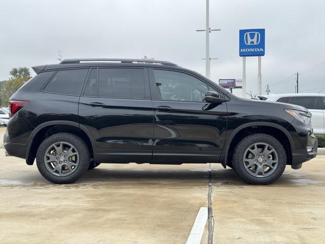 new 2025 Honda Passport car, priced at $46,395