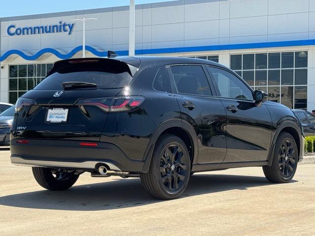 new 2025 Honda HR-V car, priced at $28,895