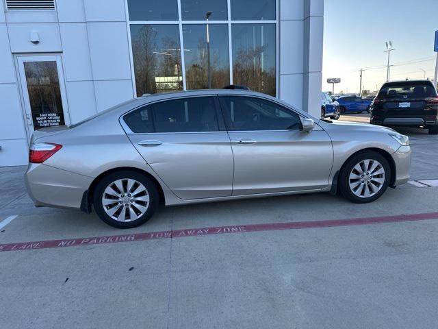 used 2015 Honda Accord car, priced at $16,067