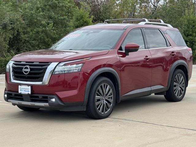 used 2022 Nissan Pathfinder car, priced at $25,795