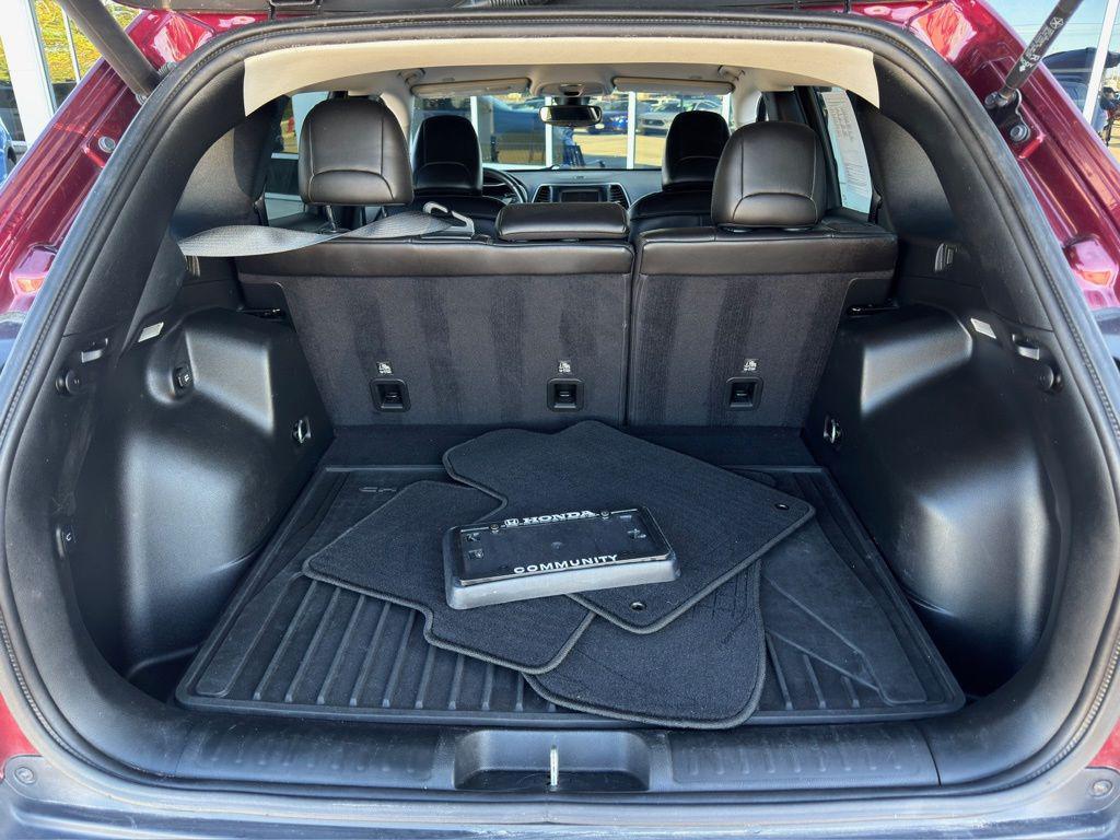 used 2019 Jeep Cherokee car, priced at $16,380