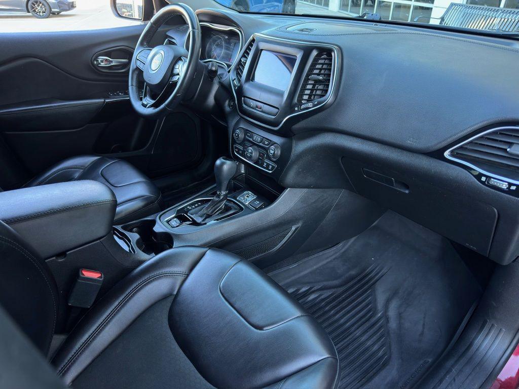 used 2019 Jeep Cherokee car, priced at $16,380