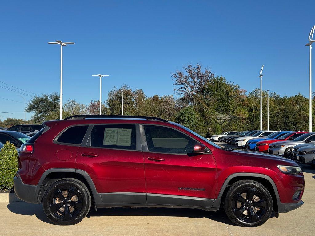 used 2019 Jeep Cherokee car, priced at $16,380