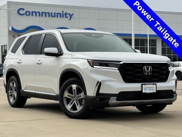 new 2025 Honda Pilot car, priced at $47,450