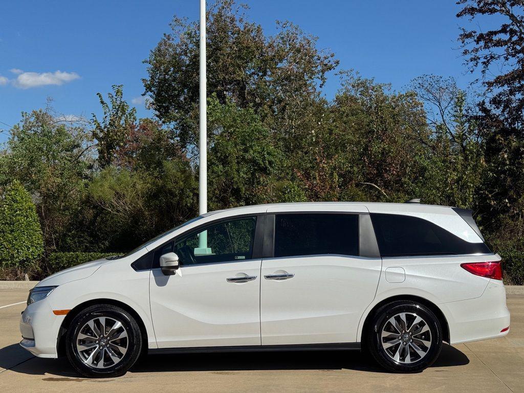 used 2024 Honda Odyssey car, priced at $35,474