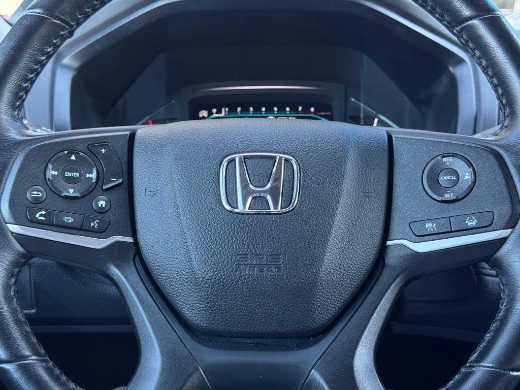 used 2024 Honda Odyssey car, priced at $35,474