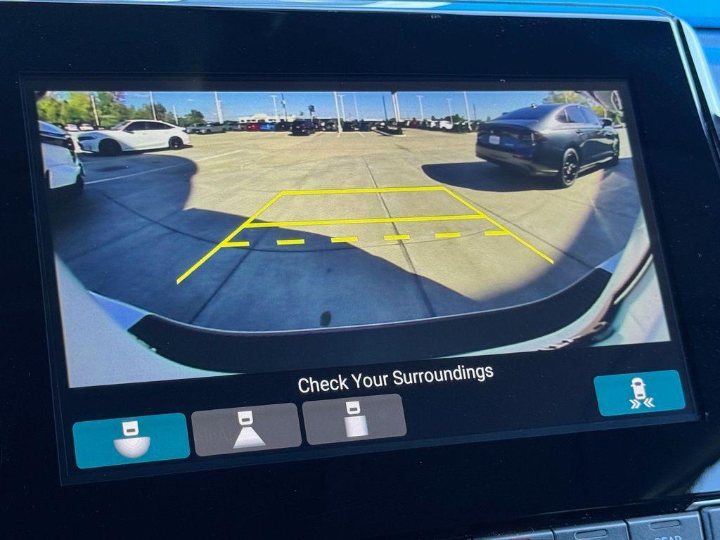 used 2024 Honda Odyssey car, priced at $35,474