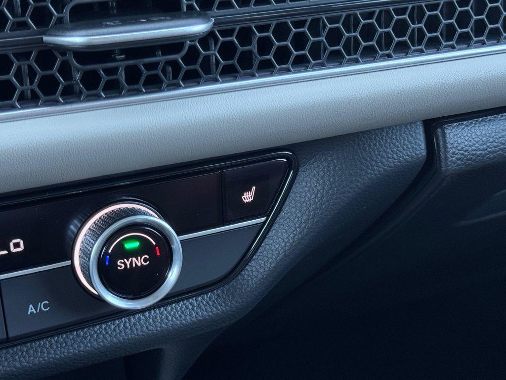 new 2026 Honda HR-V car, priced at $31,500