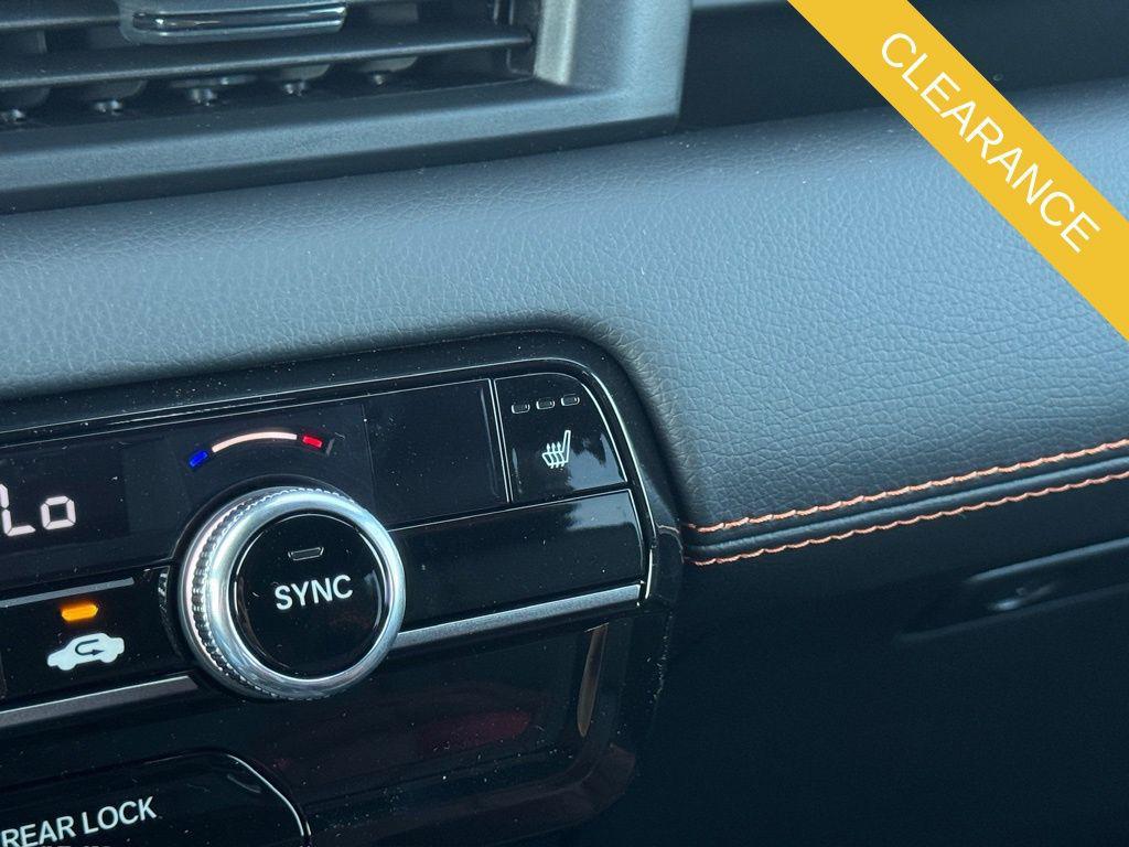 new 2025 Honda Pilot car, priced at $48,343