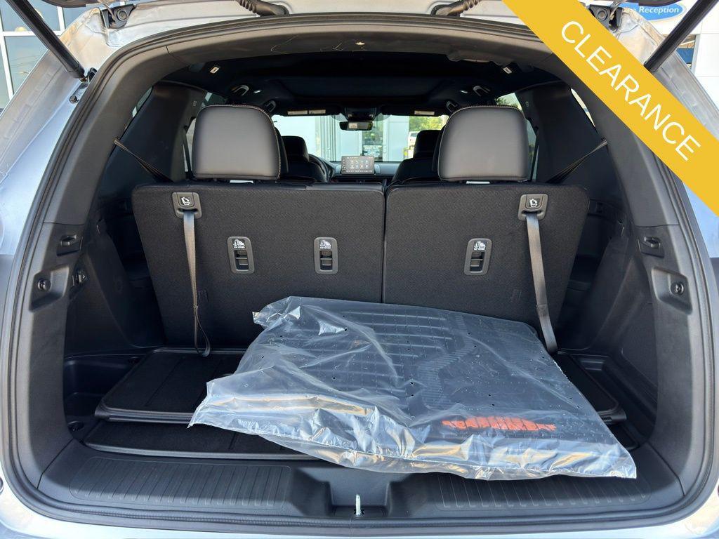 new 2025 Honda Pilot car, priced at $48,343