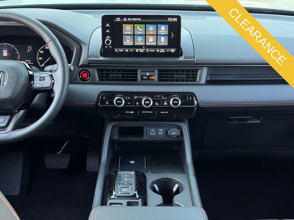 new 2025 Honda Pilot car, priced at $48,343