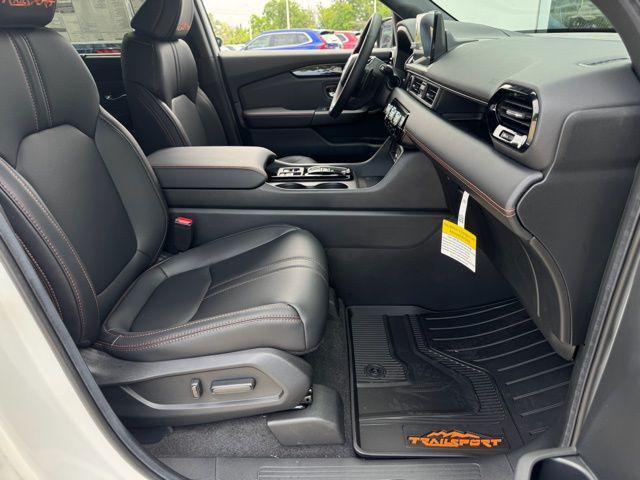 new 2025 Honda Pilot car, priced at $51,305