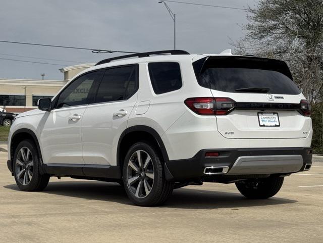 new 2025 Honda Pilot car, priced at $54,985