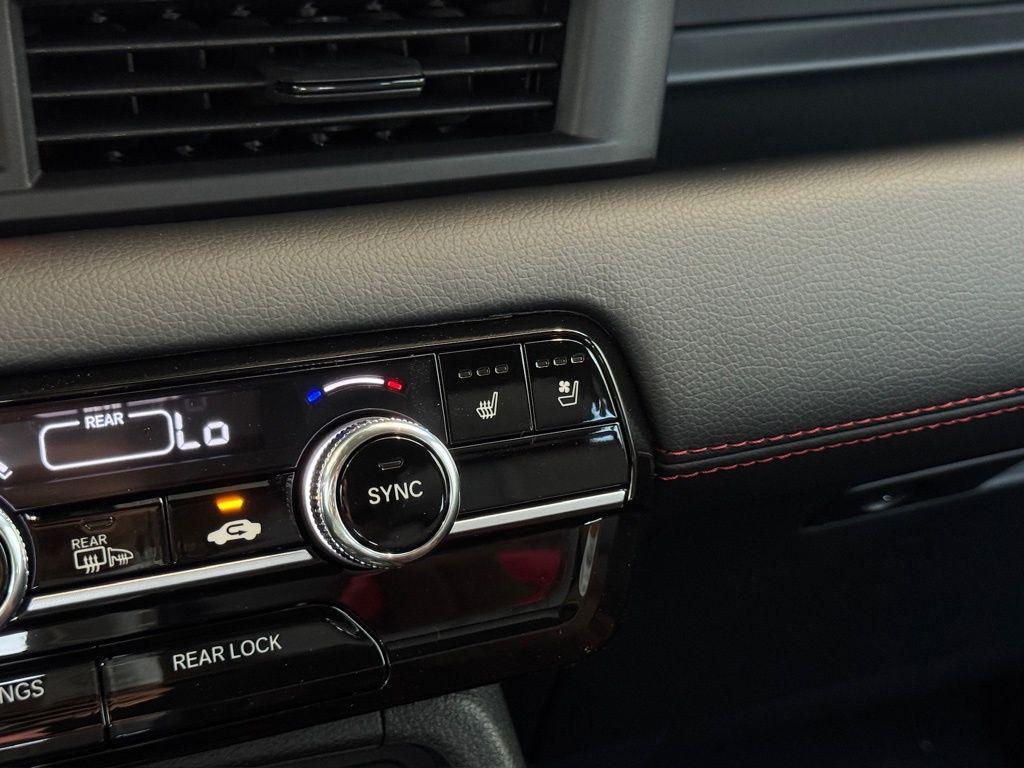 new 2025 Honda Pilot car, priced at $56,530