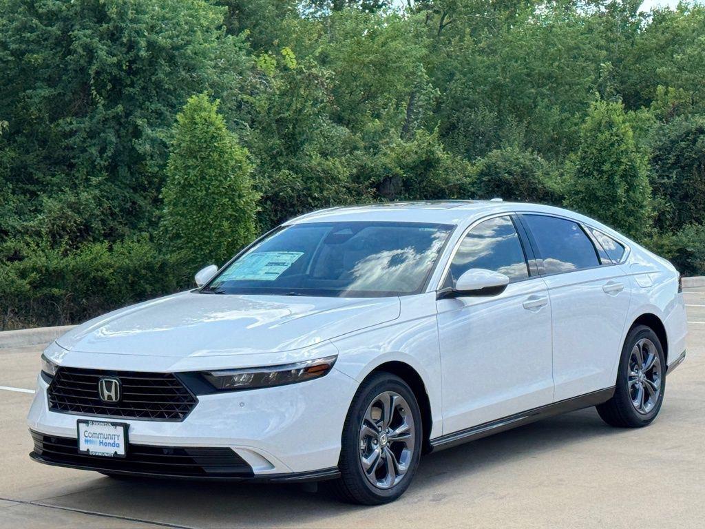 new 2025 Honda Accord Hybrid car, priced at $36,590
