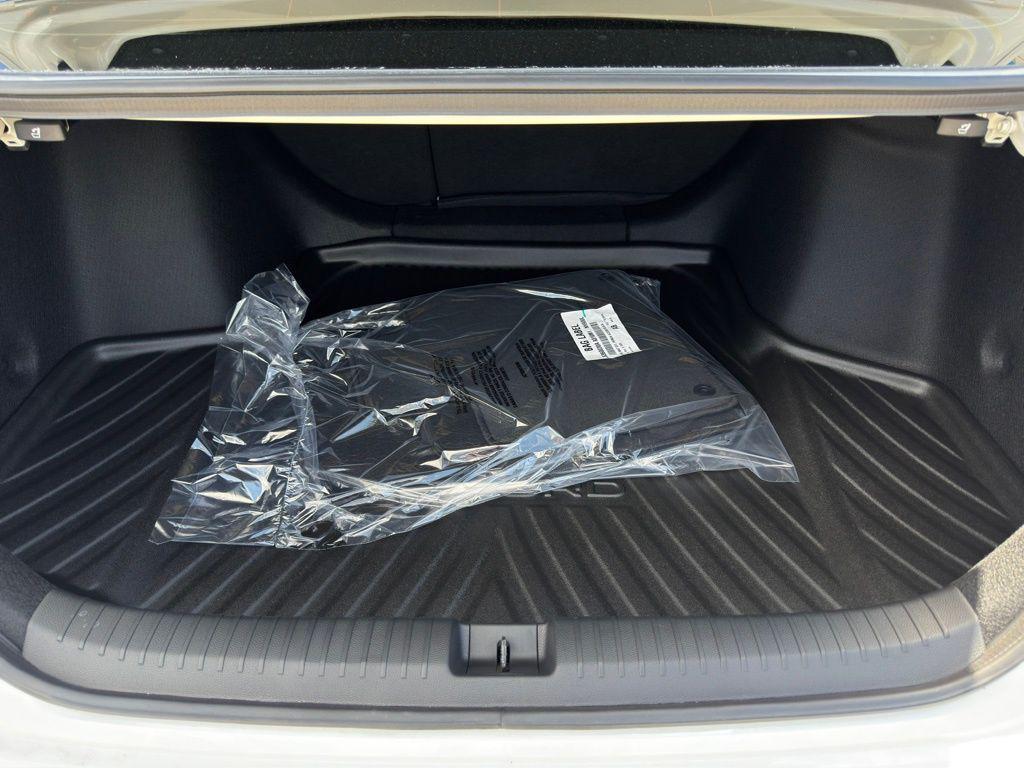 new 2025 Honda Accord Hybrid car, priced at $36,590