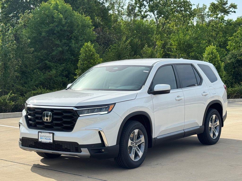 new 2025 Honda Pilot car, priced at $47,505
