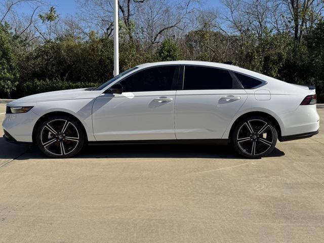 new 2025 Honda Accord Hybrid car, priced at $35,205