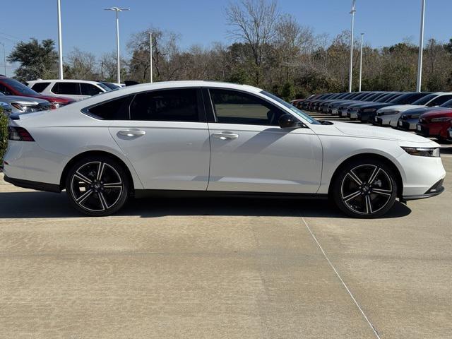 new 2025 Honda Accord Hybrid car, priced at $35,205