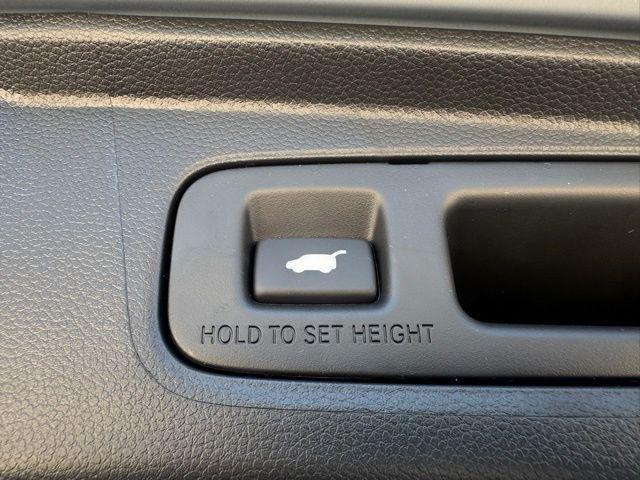 new 2025 Honda CR-V Hybrid car, priced at $39,500