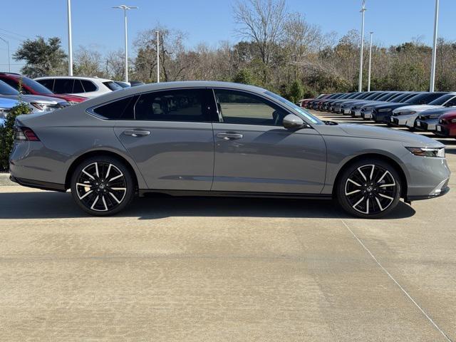 new 2025 Honda Accord Hybrid car, priced at $40,850