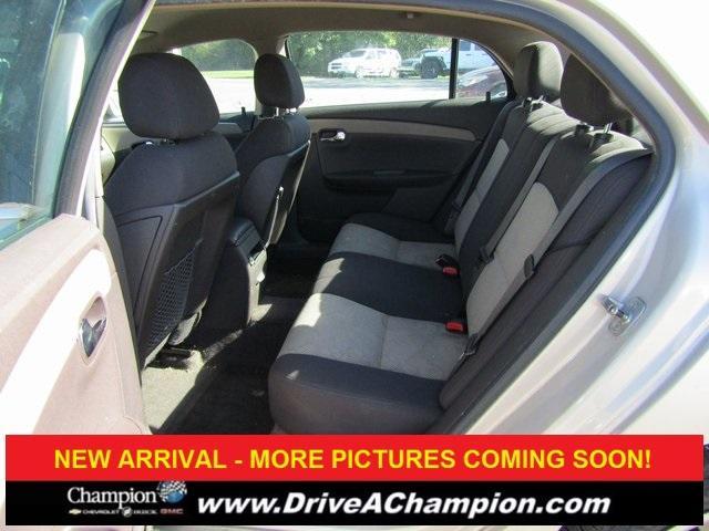 used 2009 Chevrolet Malibu car, priced at $6,000