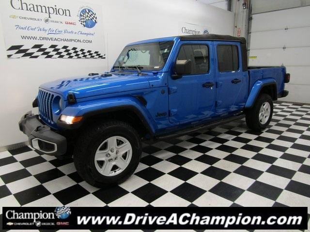 used 2022 Jeep Gladiator car, priced at $33,500