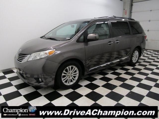 used 2015 Toyota Sienna car, priced at $13,463