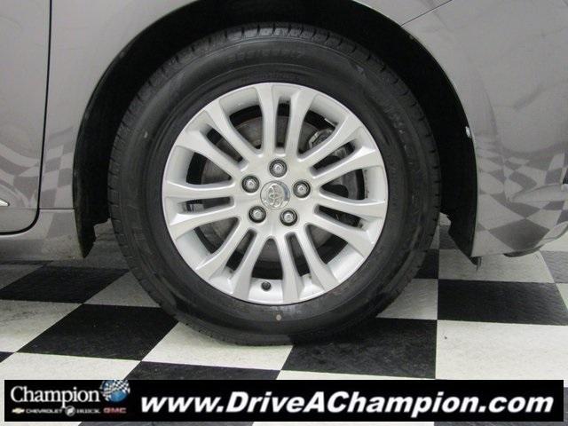 used 2015 Toyota Sienna car, priced at $13,463