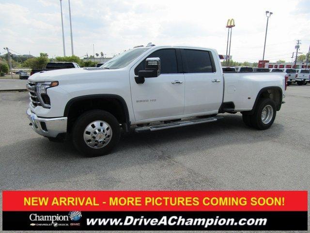 used 2025 Chevrolet Silverado 3500 car, priced at $76,821