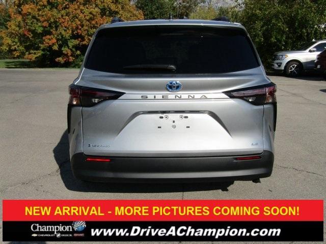 used 2025 Toyota Sienna car, priced at $44,325