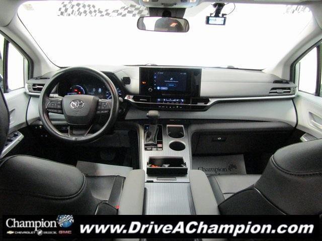 used 2025 Toyota Sienna car, priced at $42,481