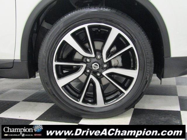 used 2020 Nissan Rogue car, priced at $22,463
