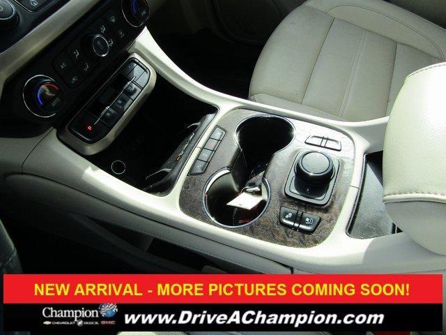 used 2021 GMC Acadia car, priced at $29,748