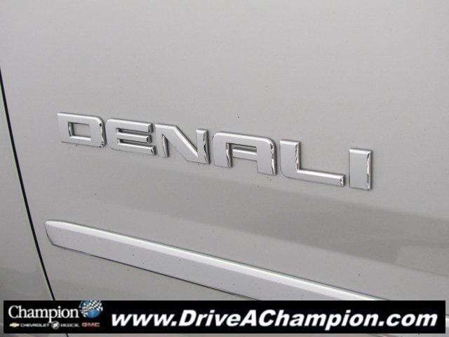 used 2020 GMC Yukon XL car, priced at $38,963