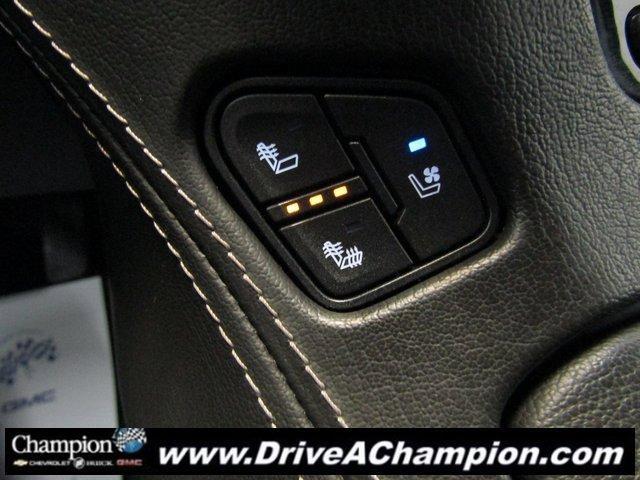 used 2020 GMC Yukon XL car, priced at $38,963