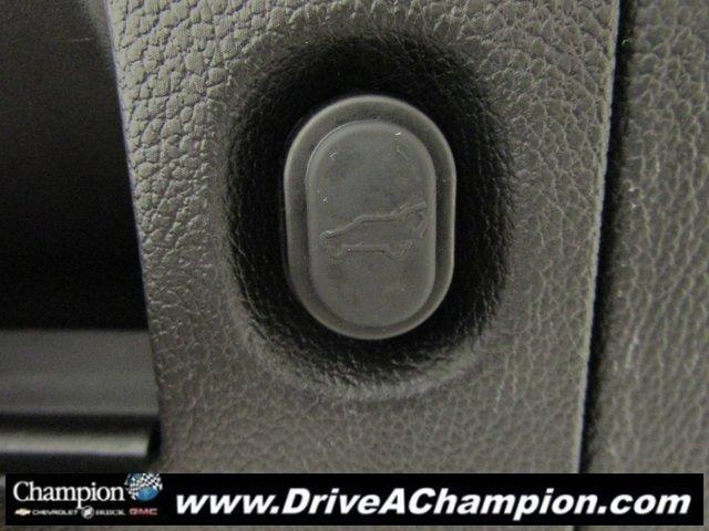 used 2020 GMC Yukon XL car, priced at $38,963