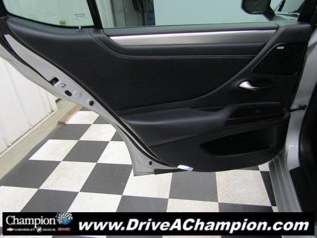 used 2019 Lexus ES 350 car, priced at $24,913